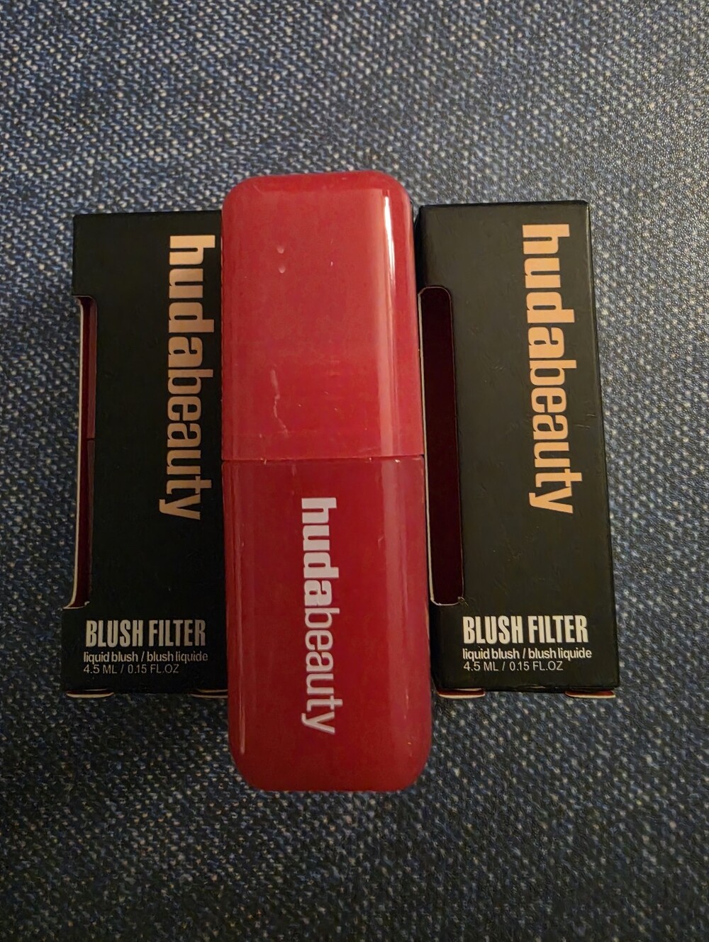 HUDA BEAUTY Blush Filter Liquid Blush
